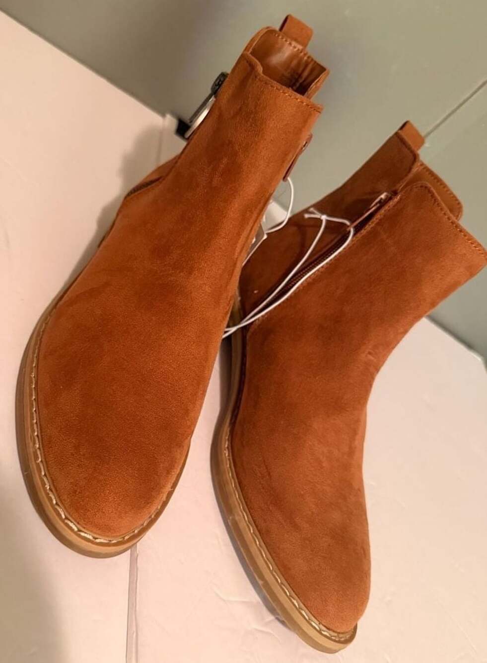 NWT Universal Thread Women's Brenna Tan Faux Memory Foam Ankle Boots Size 7